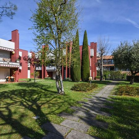 Holiday Sirmione Apartments Exterior photo