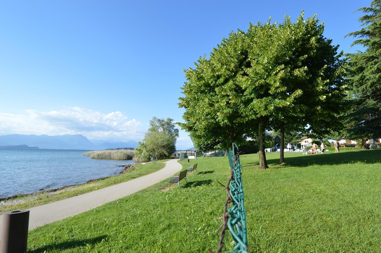 Holiday Sirmione Apartments Exterior photo