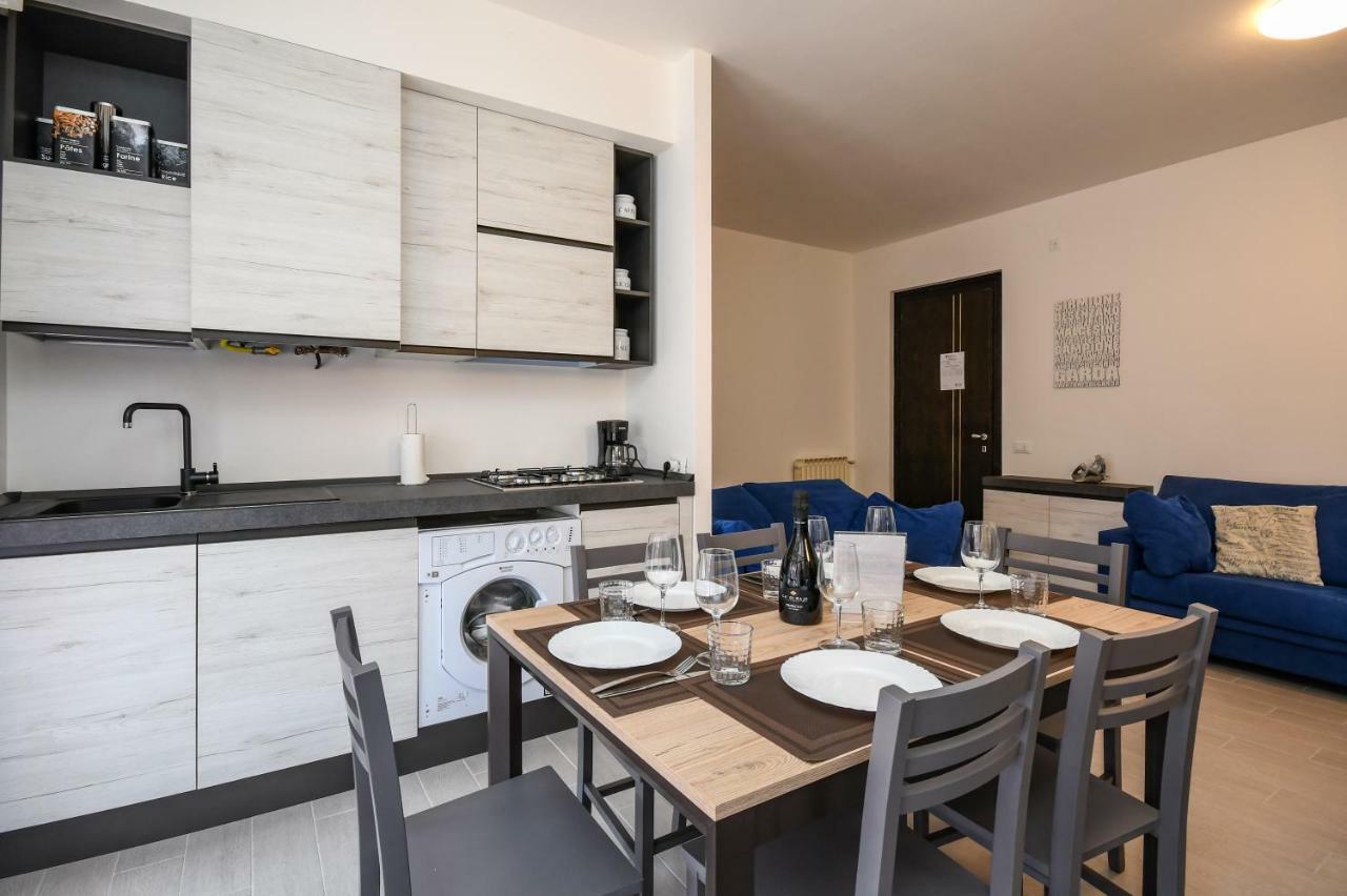 Holiday Sirmione Apartments Exterior photo