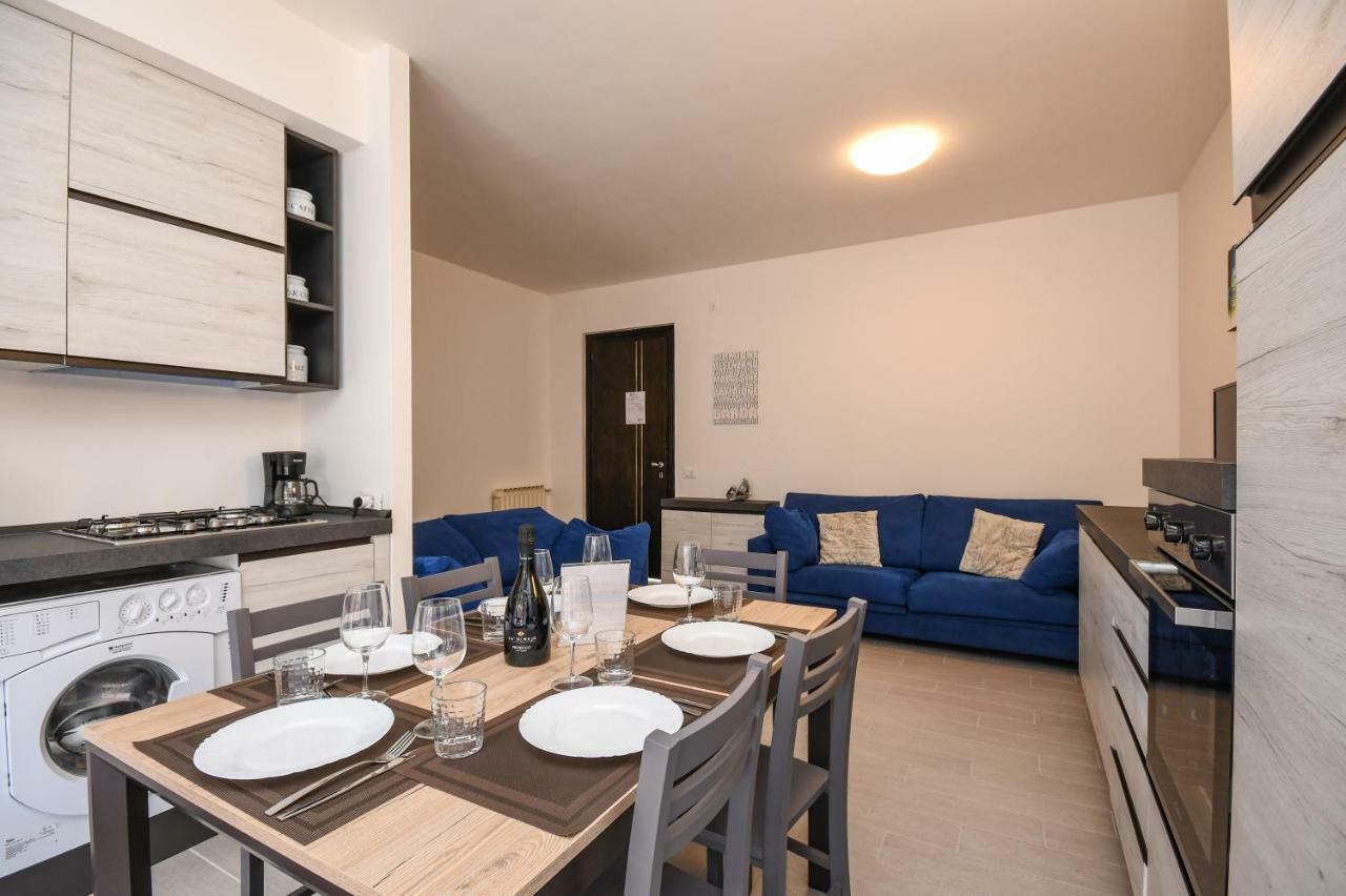 Holiday Sirmione Apartments Exterior photo